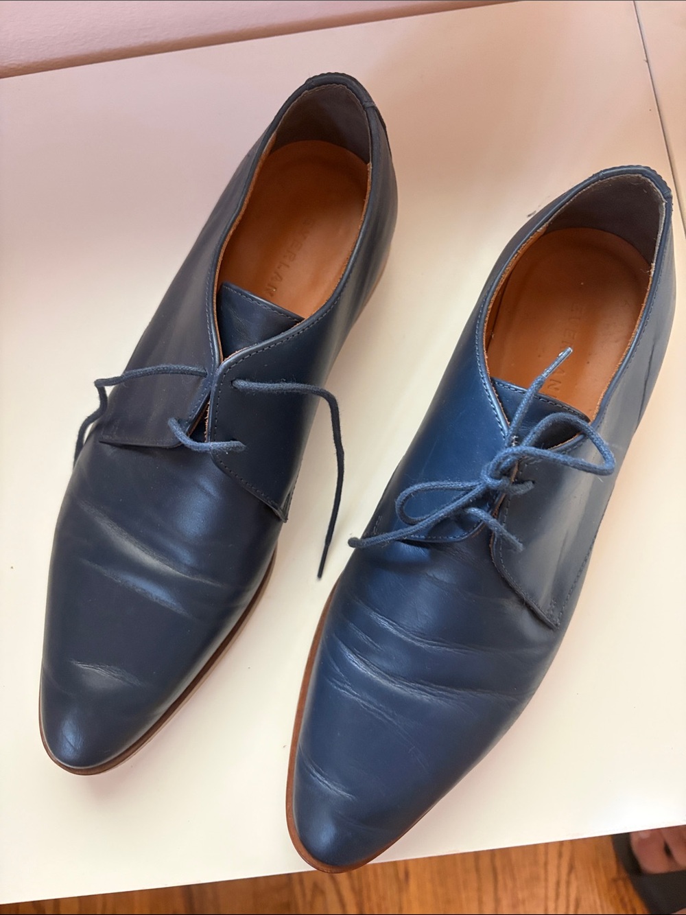 Everlane Women's Navy Leather Lace-Up Flats